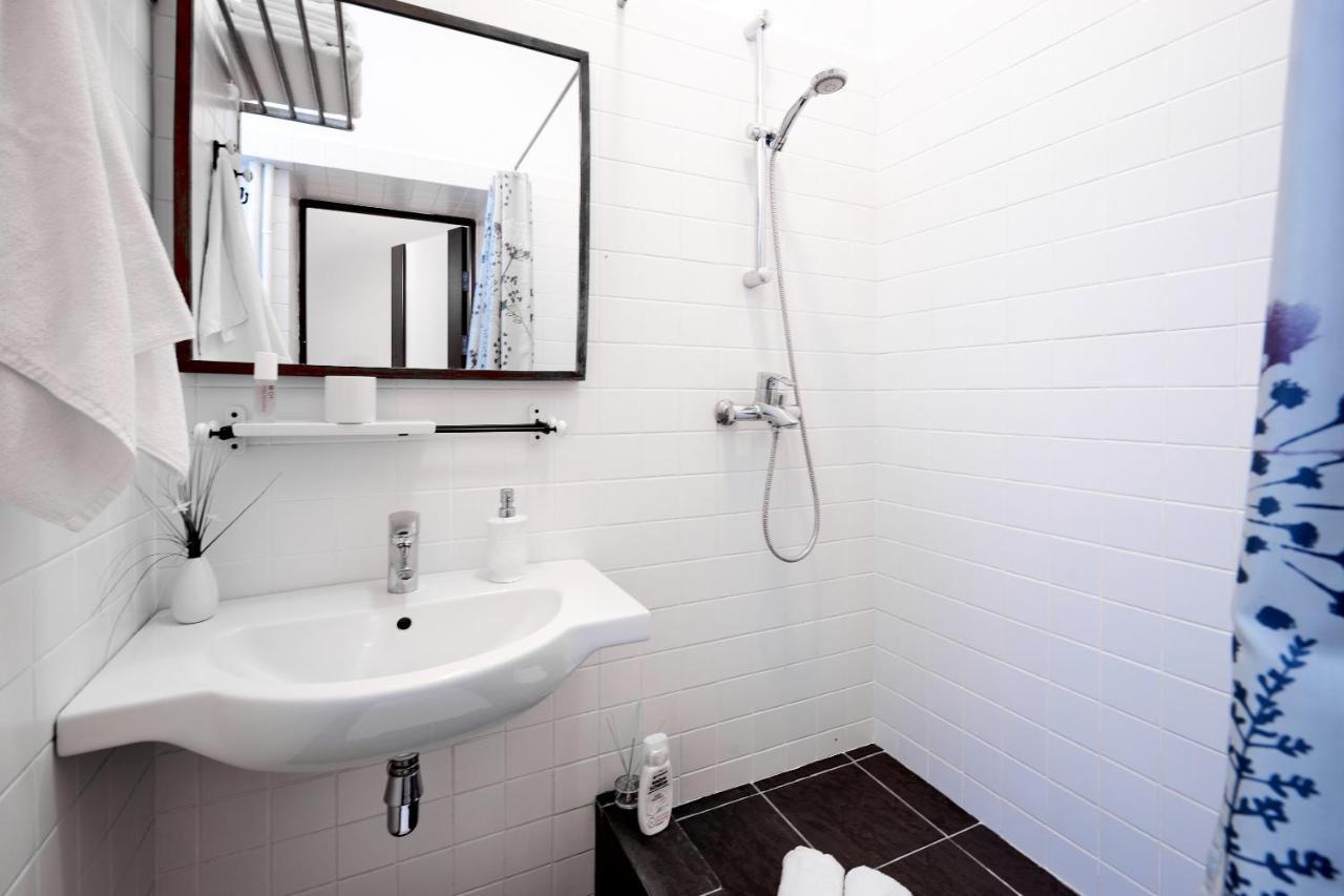Paulmarie Apartment Near Nezavisimosti มินสก์ ภายนอก รูปภาพ