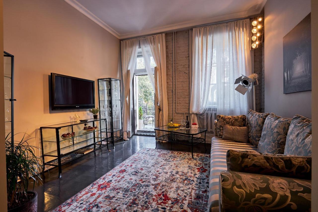Paulmarie Apartment Near Nezavisimosti มินสก์ ภายนอก รูปภาพ